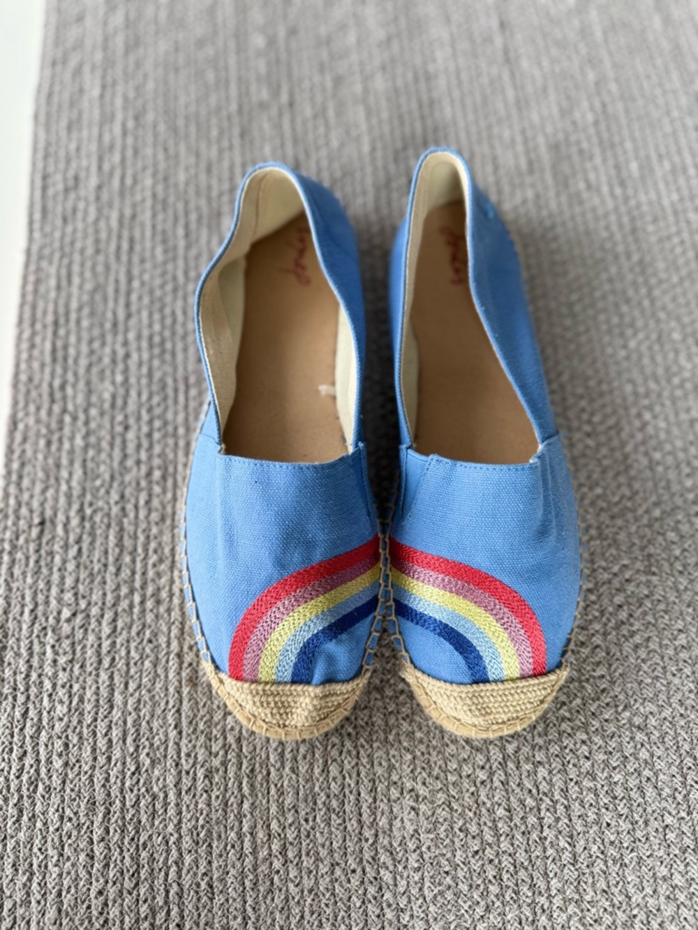 Joules Shelbury Light Blue Rainbow Embroidered Espadrilles Flats Size 39 or 8 - Picture 8 of 8